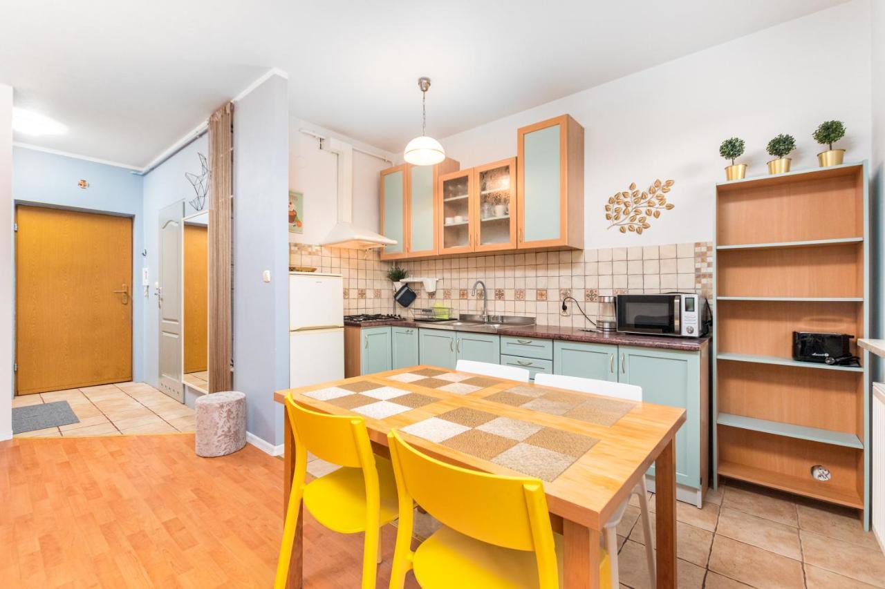 Bluszczanska 74 By Homeprime * Warsaw
