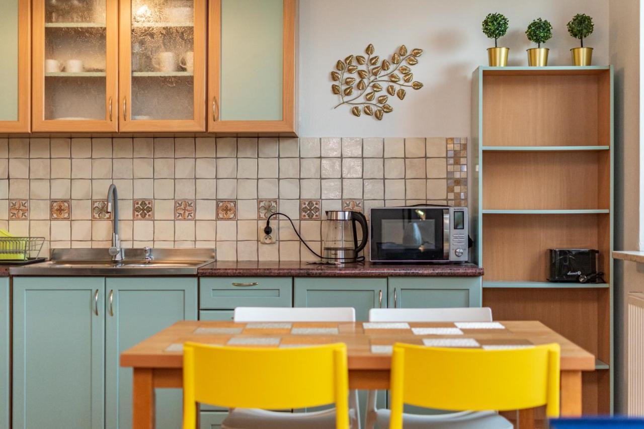 Bluszczanska 74 By Homeprime Apartment